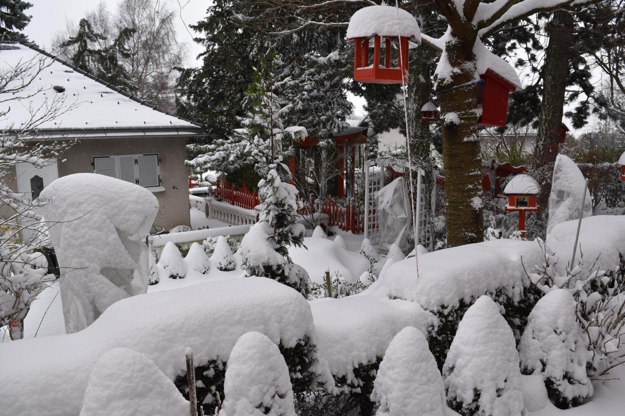 Gite Au Printemps Japonais, Petit Train De La Mure, Parc Des Ecrins Pierre-Chatel Zewnętrze zdjęcie